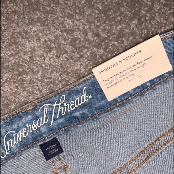 Women’s Jeans - Picture 4 of 4